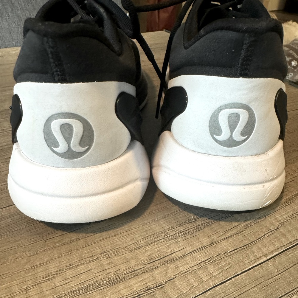 LULULEMON  Women’s size 10 Blissful running shoes  Worn 2 times!!!